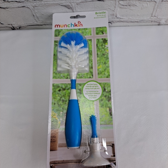 'MUNCHKIN' BOTTLE CLEANING BRUSH with SUCTION BASE STAND BLUE - Picture 9 of 12